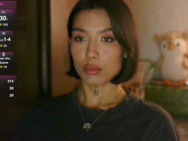 JulieTurner's BongaCams show and profile