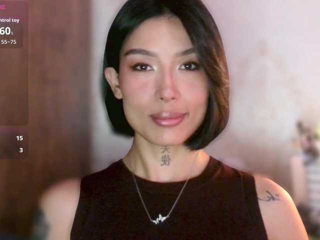 JulieTurner's BongaCams show and profile