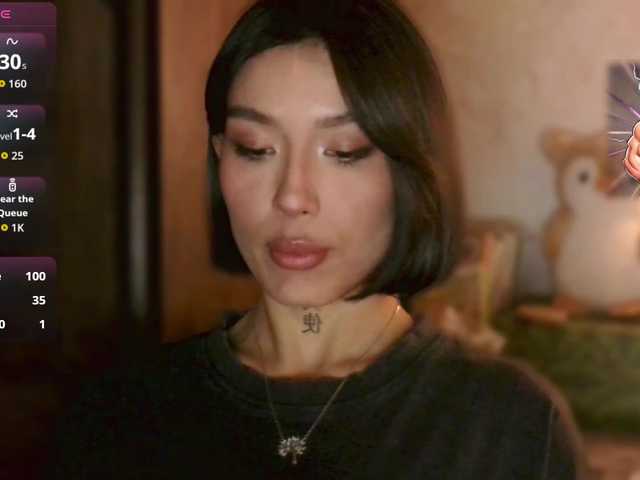 JulieTurner's BongaCams show and profile