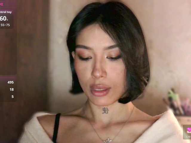 JulieTurner's BongaCams show and profile