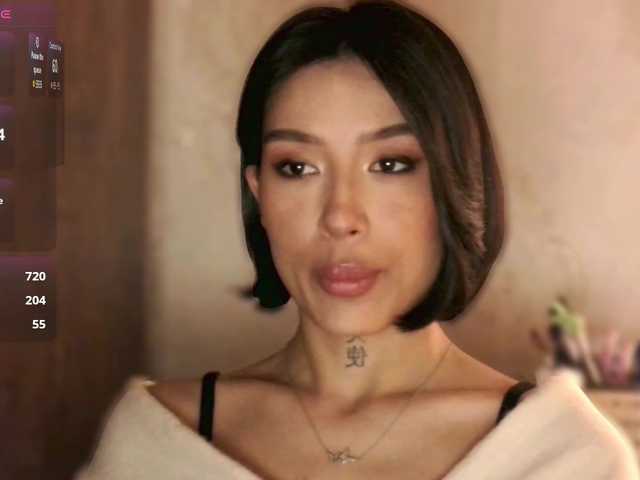 JulieTurner's BongaCams show and profile