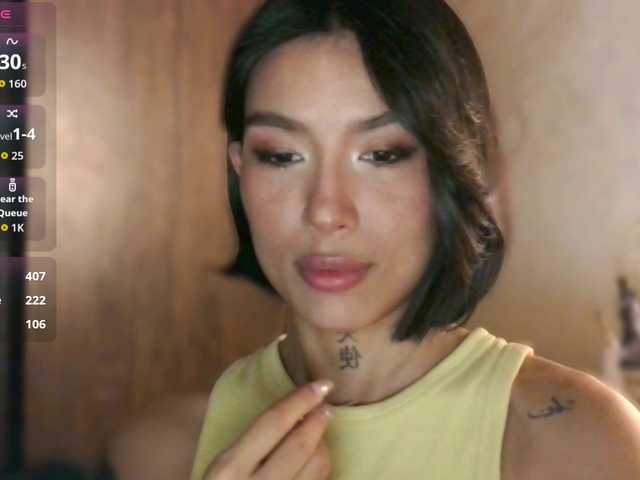 JulieTurner's BongaCams show and profile