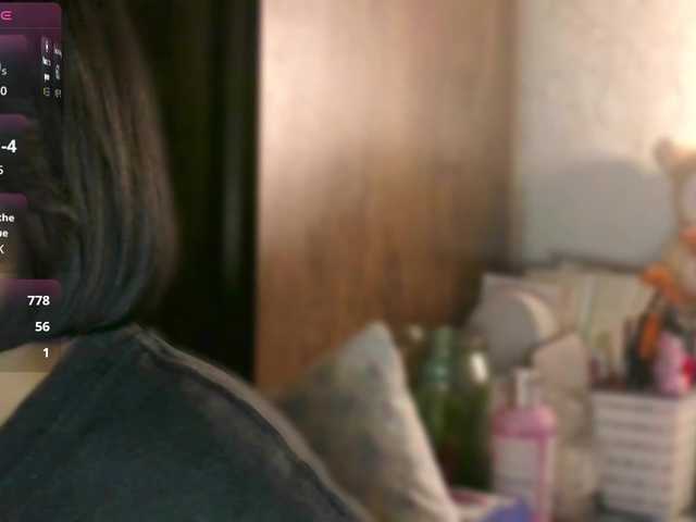 JulieTurner's BongaCams show and profile