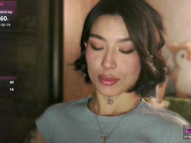 JulieTurner's BongaCams show and profile