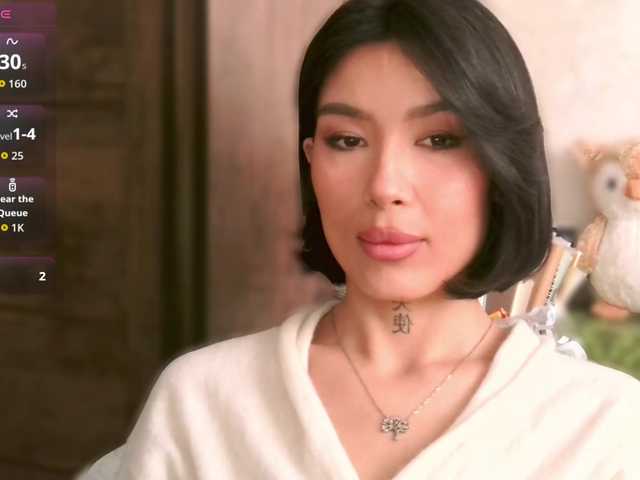 JulieTurner's BongaCams show and profile