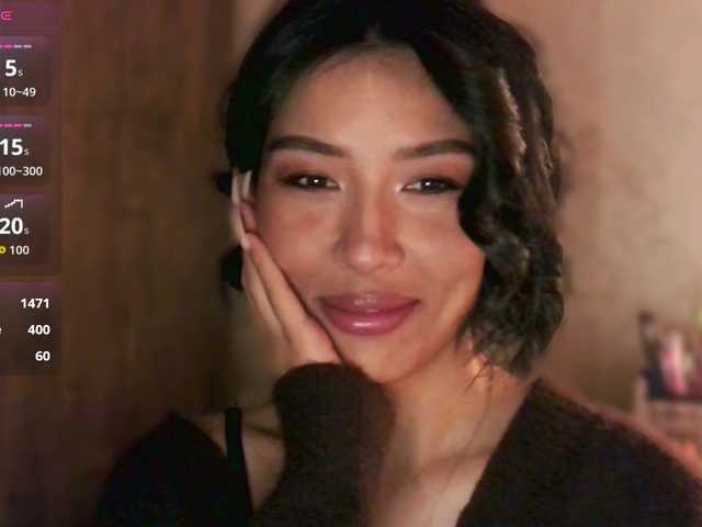 JulieTurner's BongaCams show and profile