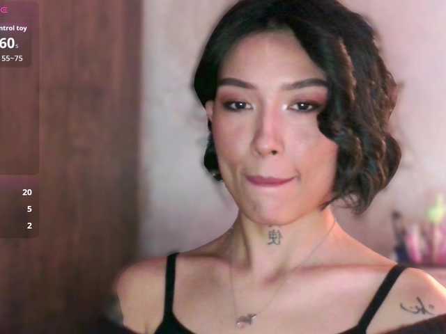 JulieTurner's BongaCams show and profile