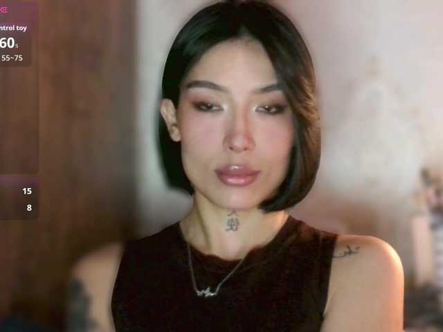 JulieTurner's BongaCams show and profile