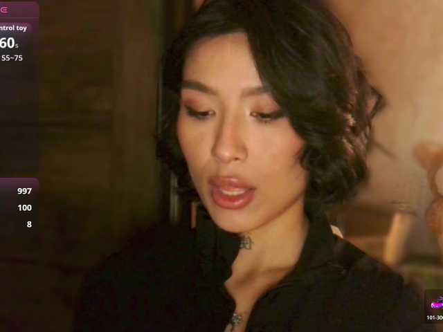 JulieTurner's BongaCams show and profile