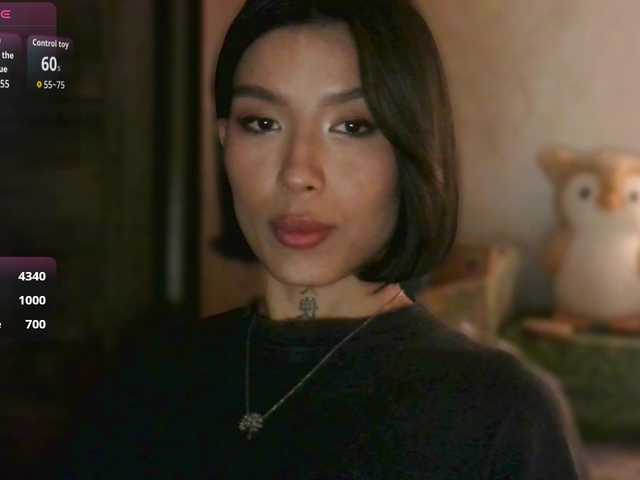 JulieTurner's BongaCams show and profile