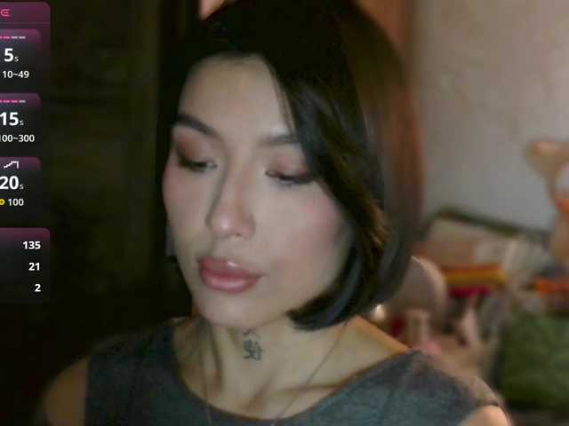 JulieTurner's BongaCams show and profile