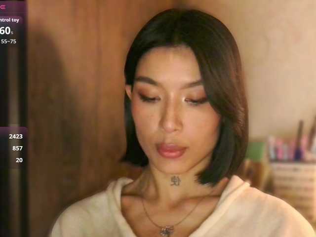 JulieTurner's BongaCams show and profile