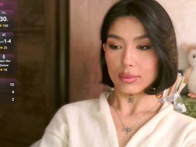 JulieTurner's BongaCams show and profile