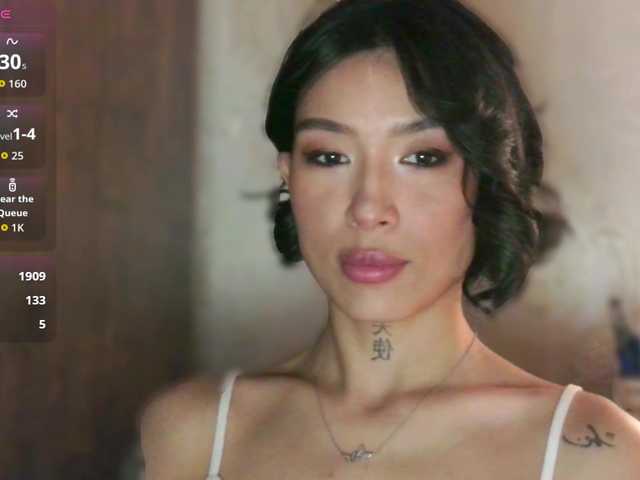 Girl-next-door webcam