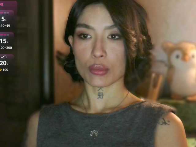 JulieTurner's BongaCams show and profile