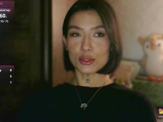 JulieTurner's BongaCams show and profile