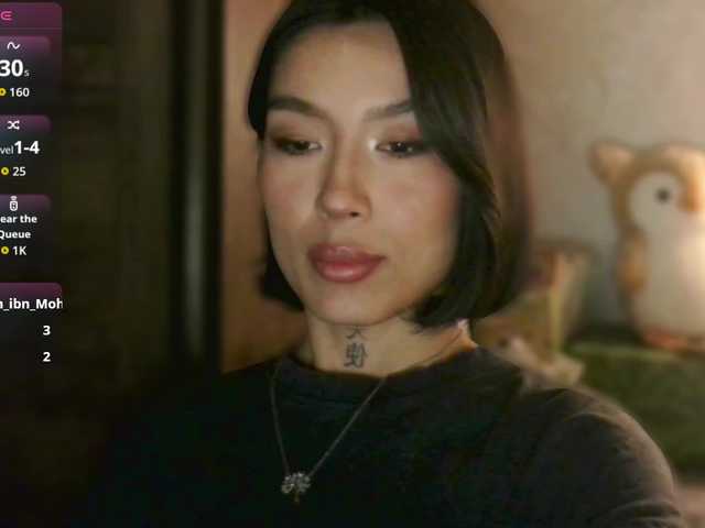 JulieTurner's BongaCams show and profile