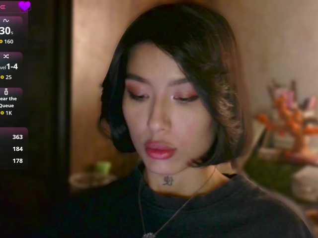 Girl-next-door webcam