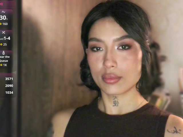 Girl-next-door webcam