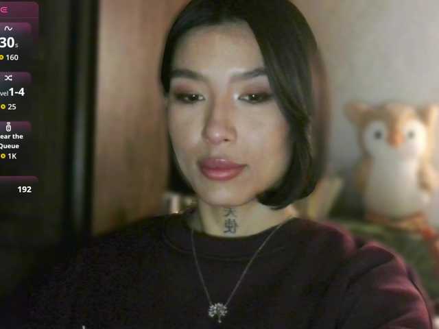 JulieTurner's BongaCams show and profile