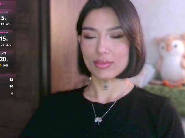 Girl-next-door webcam