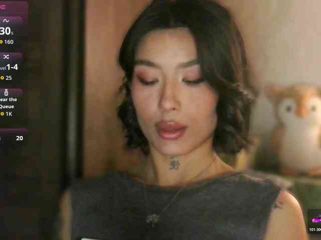 Girl-next-door webcam