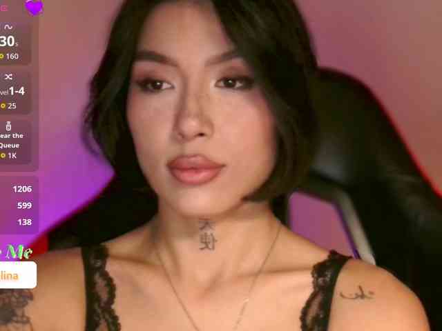 JulieTurner's webcam live show