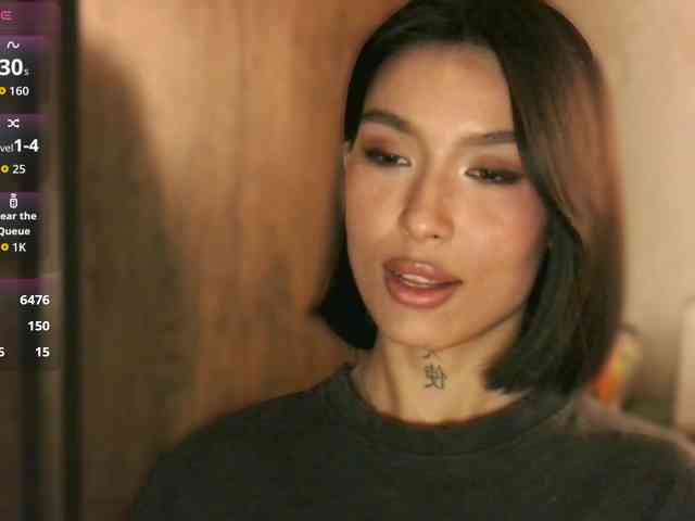 Girl-next-door webcam