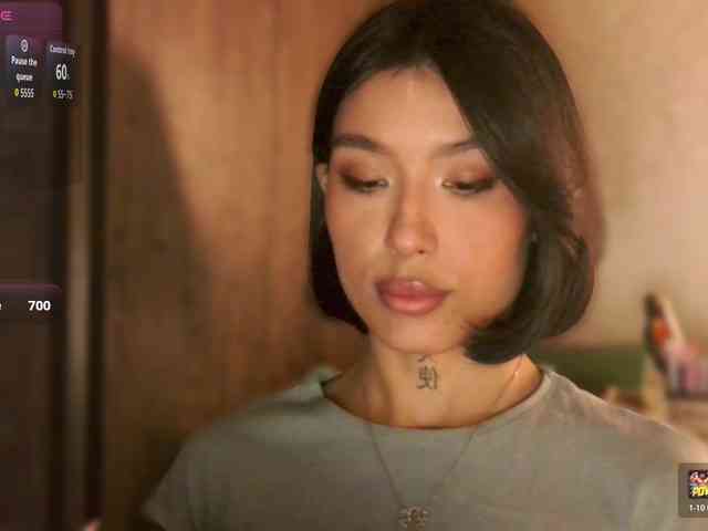 Girl-next-door webcam