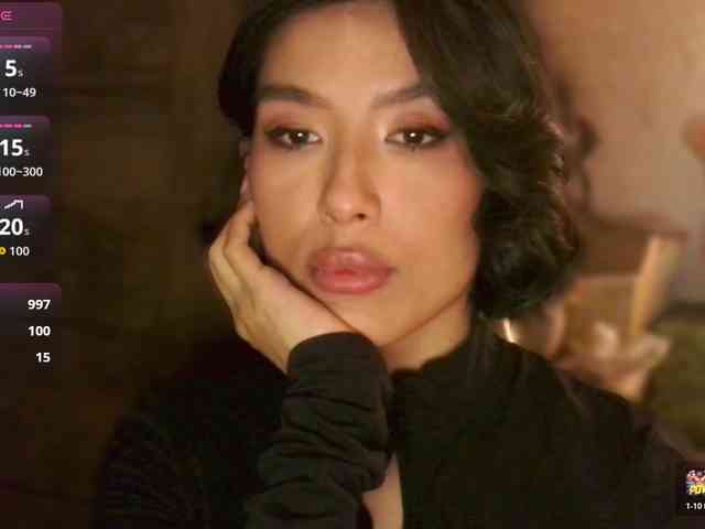 Girl-next-door webcam