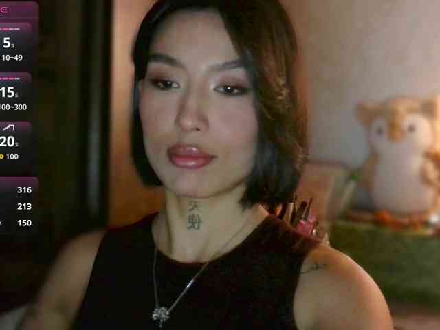 Girl-next-door webcam