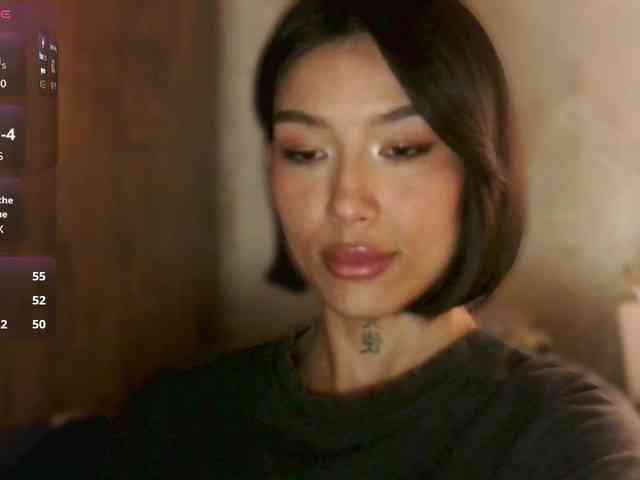 Girl-next-door webcam