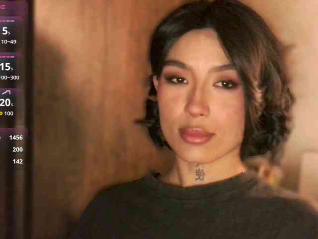 Girl-next-door webcam