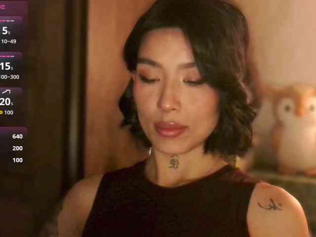 Girl-next-door webcam