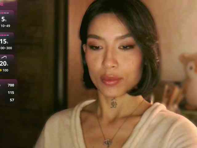 Girl-next-door webcam