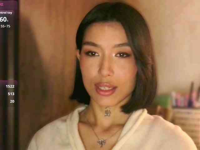 Girl-next-door webcam