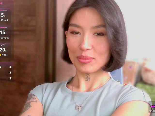 Girl-next-door webcam