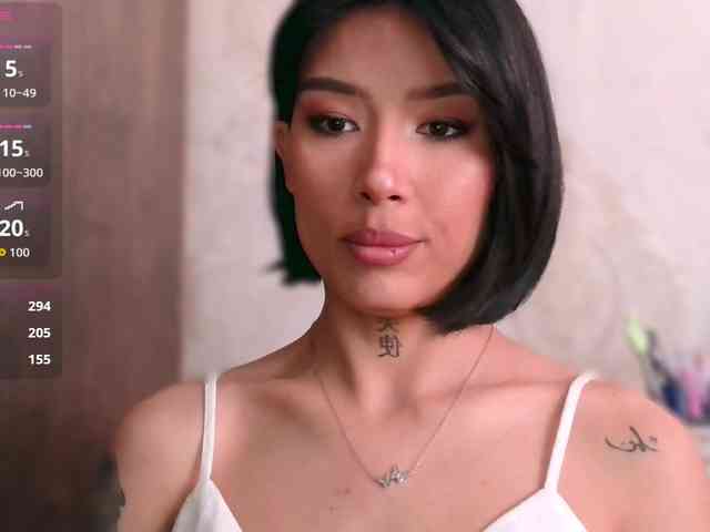 Girl-next-door webcam