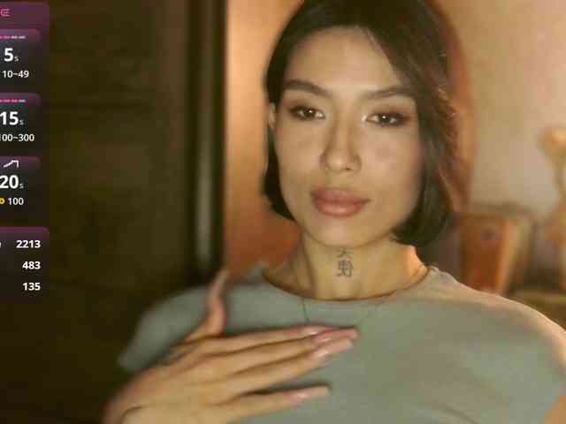 Girl-next-door webcam