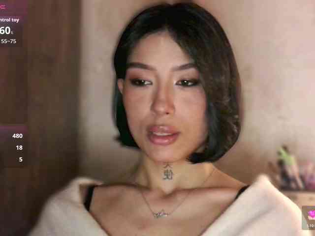 Girl-next-door webcam