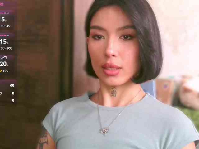 Girl-next-door webcam