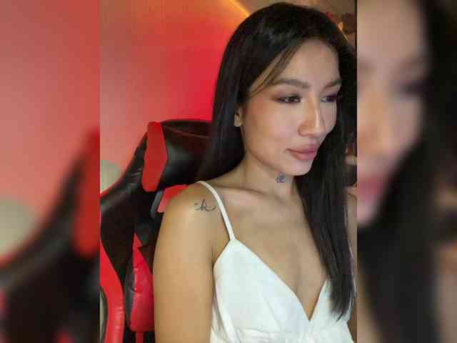 JulieTurner Live Webcam on BongaCams