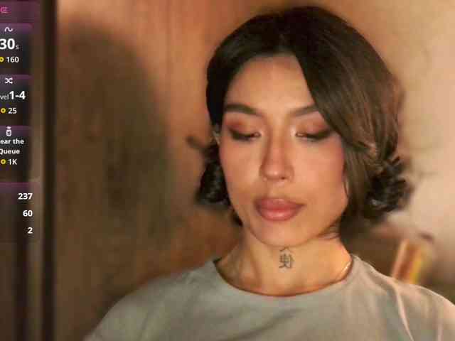 Girl-next-door webcam