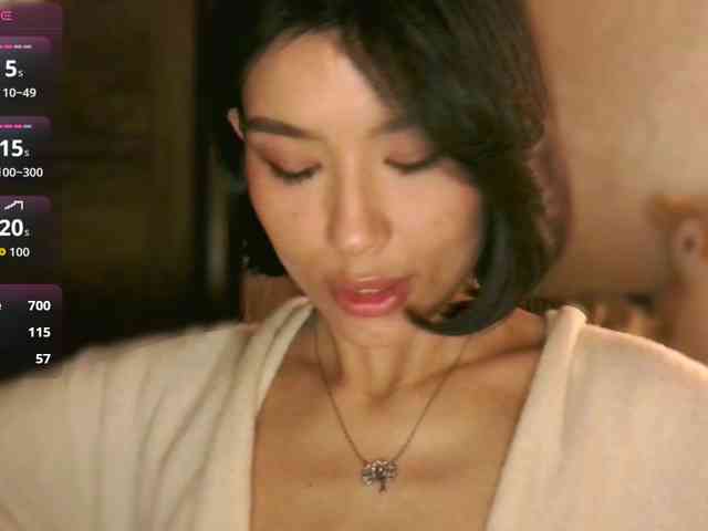 Girl-next-door webcam