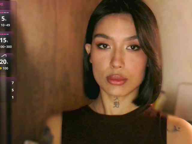 Girl-next-door webcam