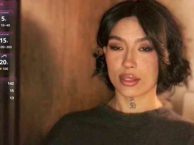 Girl-next-door webcam