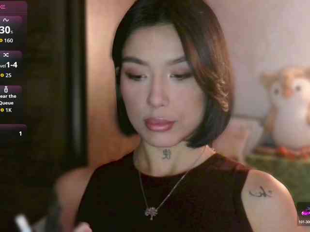 Girl-next-door webcam