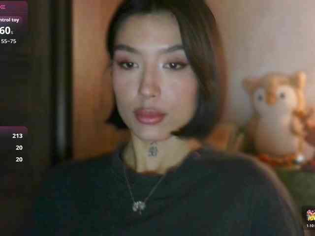 Girl-next-door webcam