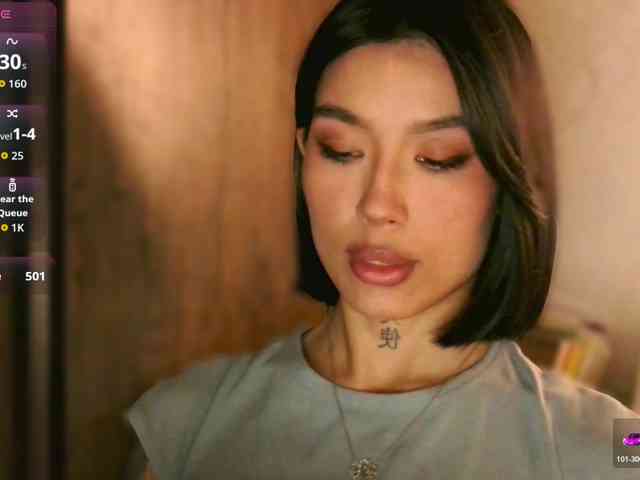 Girl-next-door webcam