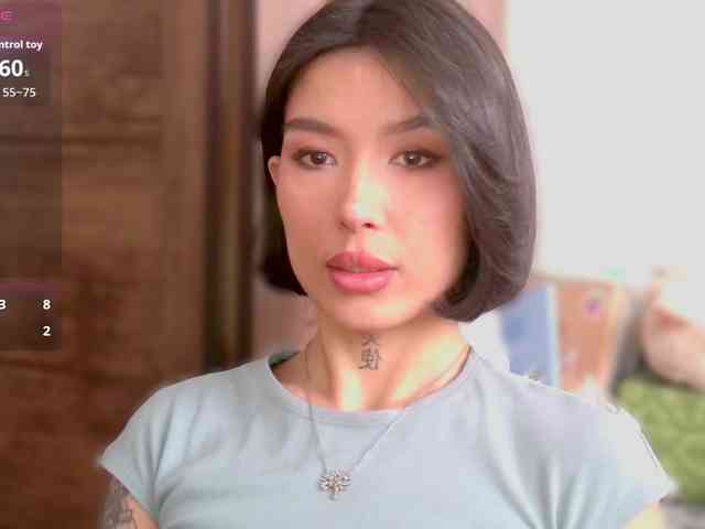 Girl-next-door webcam